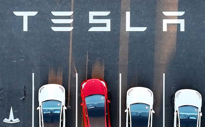 US-AUTOMOBILE-DISCRIMINATION-TESLA