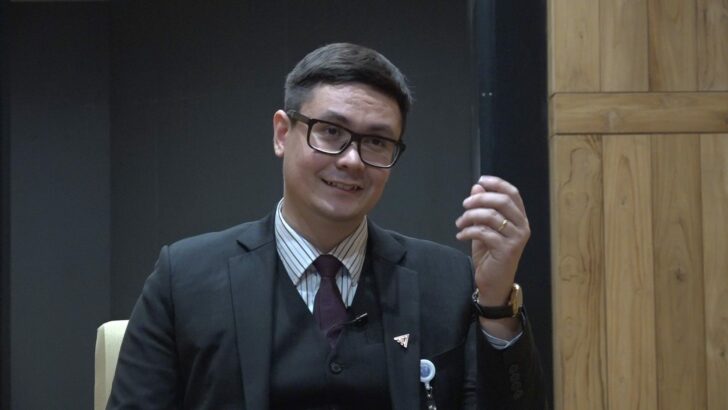รังสิมันต์ โรม รังสิมันต์ โรม