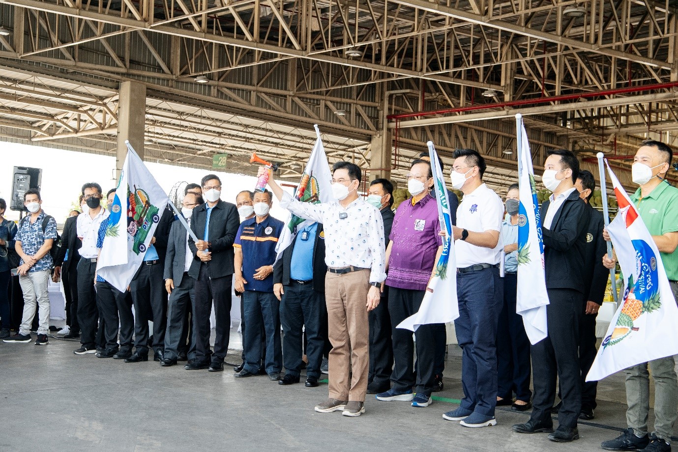 โครงการพาณิชย์รถเร่ผลไม้…ช่วยชาวสวน