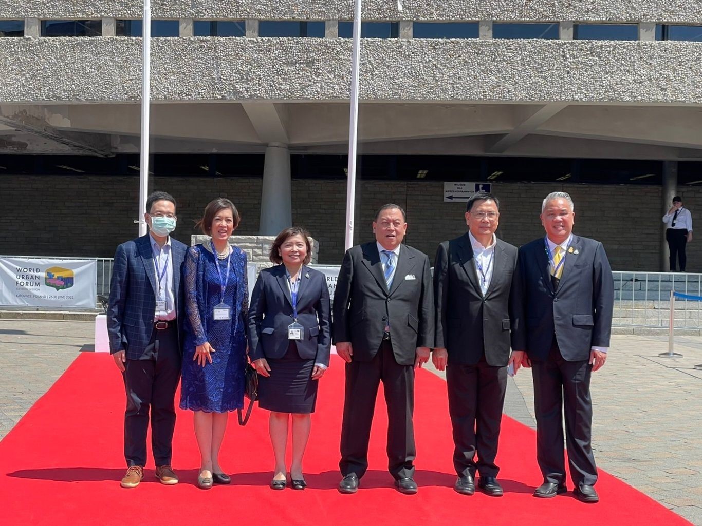 “จุติ” รมว.พม. ผุดไอเดียเป็นเจ้าภาพจัดงาน World Urban Forum (WUF) อาศัยพลังอาสาสมัคร หลังเข้าร่วมพิธีเปิด WUF ครั้งที่ 11 ณ ประเทศโปแลนด์