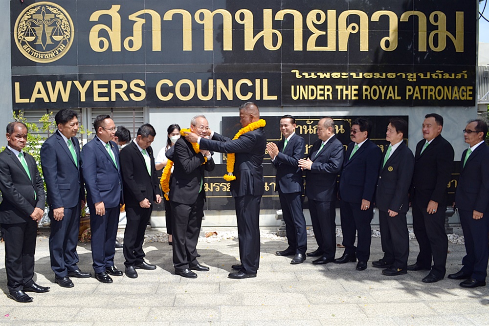 “อนุพร อรุณรัตน์” ผู้สมัครนายกสภาทนายความ หมายเลข 4 พร้อมคณะ หมายเลข 1-22 ประกาศ พร้อมเข้ามาพัฒนาสภาทนายความเชิงรุก
