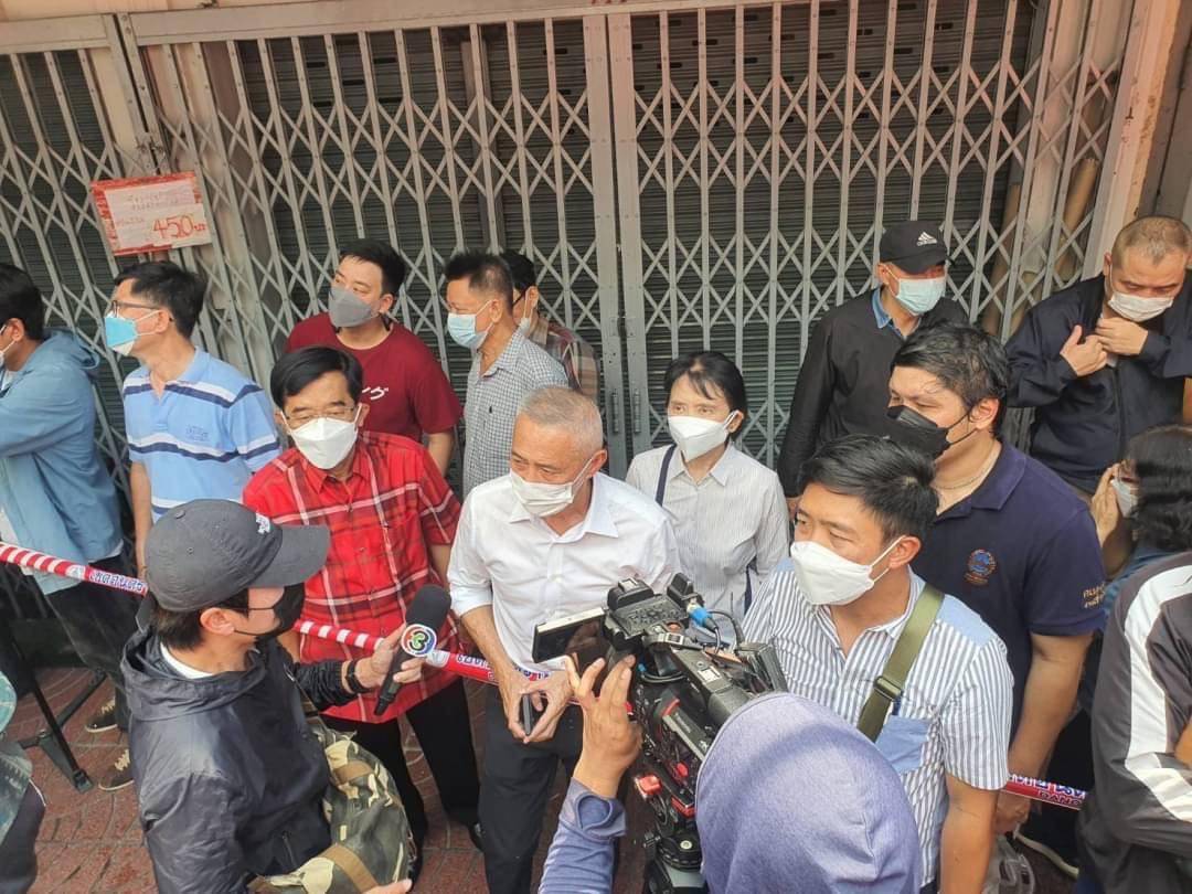 ทีมชัชชาติ เขตสัมพันธวงศ์ ลงพื้นที่ #ไฟไหม้สำเพ็ง ตั้งศูนย์ช่วยเหลือ
