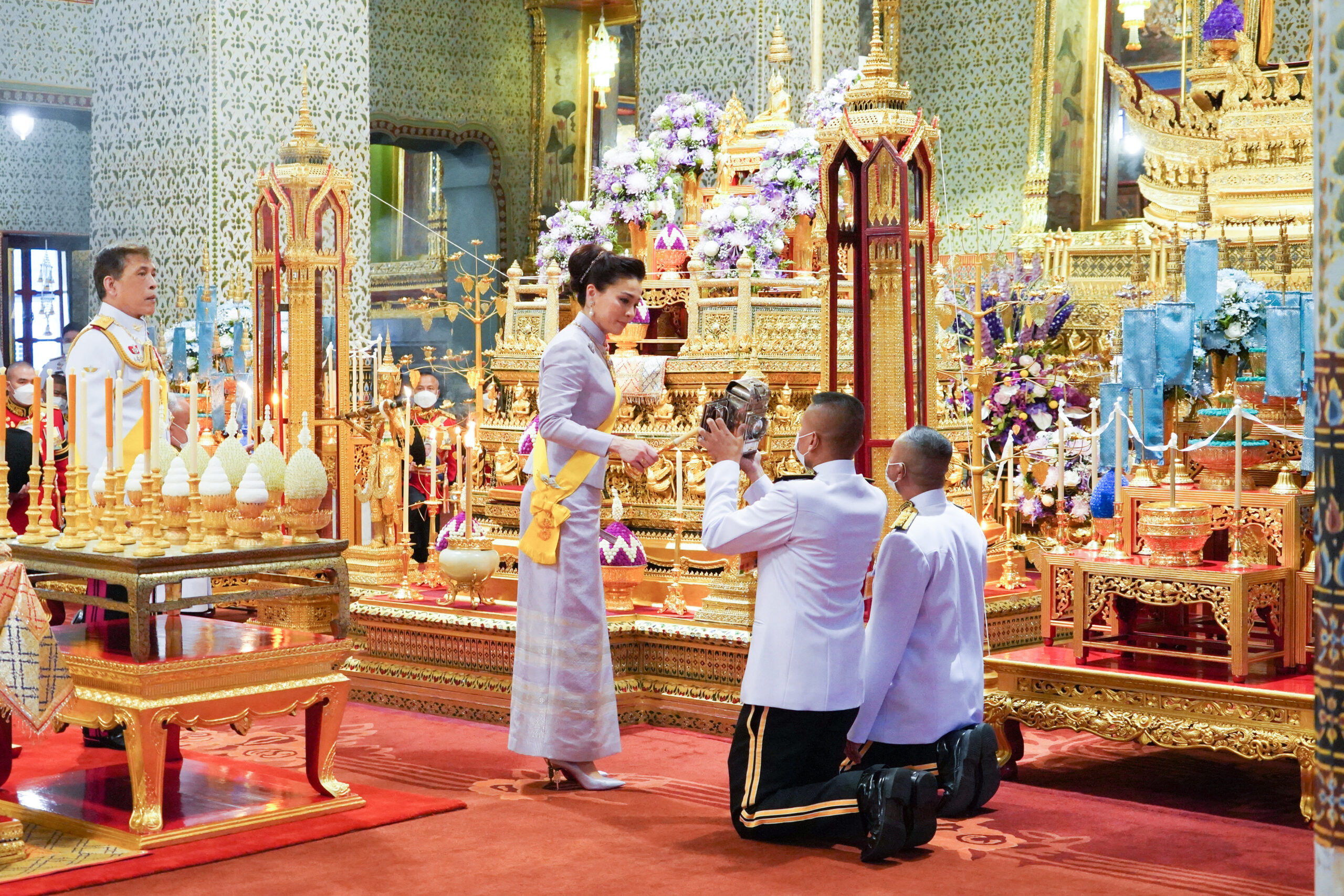 ในหลวง พระราชินี