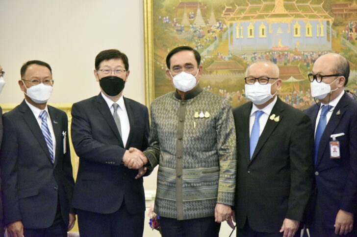 ประธานบริษัทฟ็อกซ์คอนน์ พบ ประธานบริษัทฟ็อกซ์คอนน์ พบ