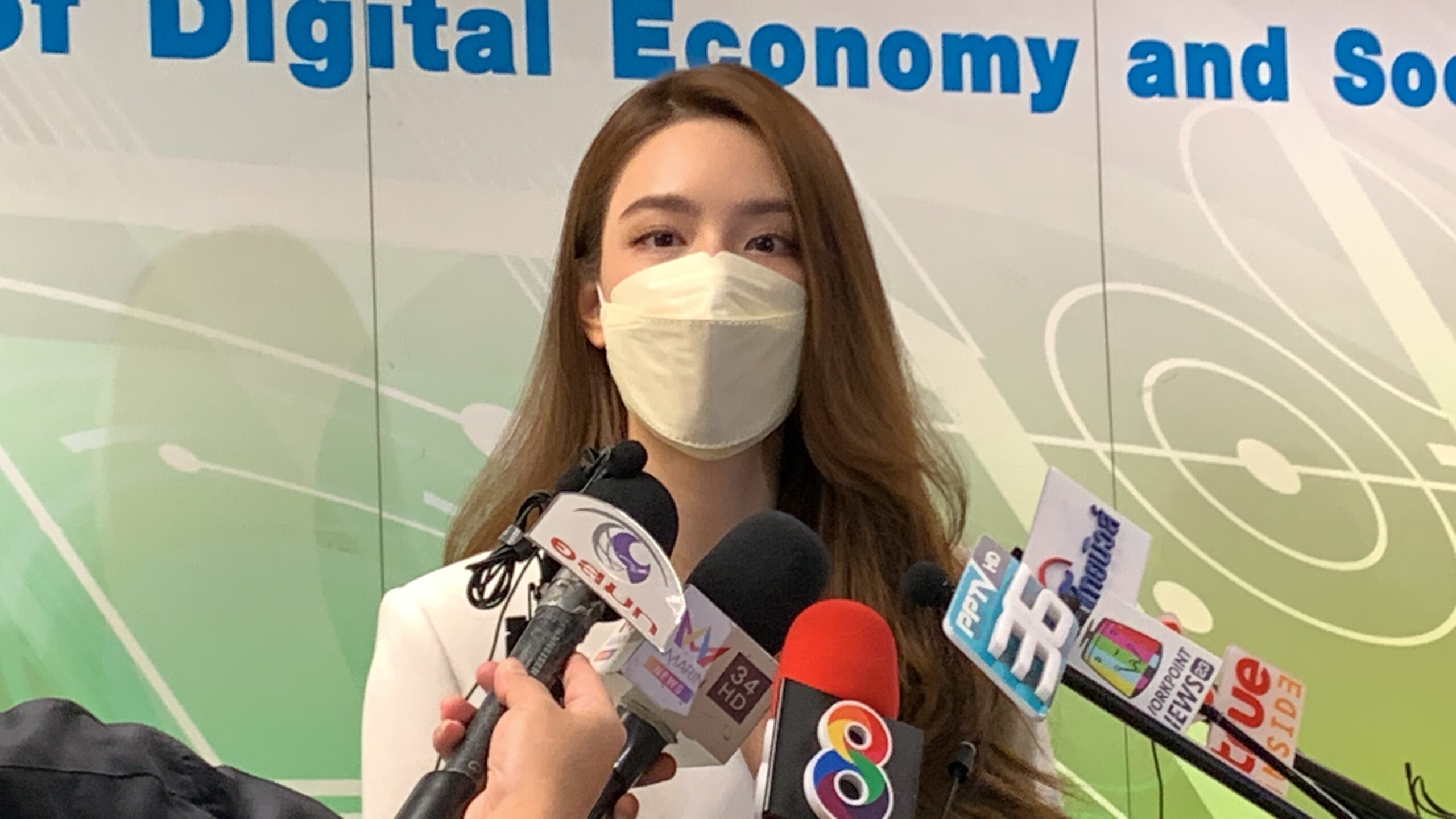 เกรซ กาญจน์เกล้า
