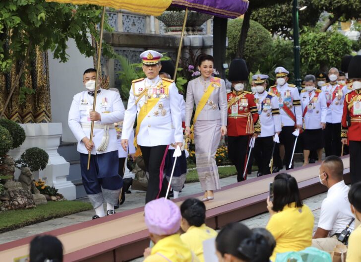 ในหลวง พระราชินี