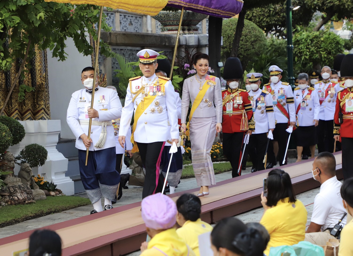 ในหลวง พระราชินี เสด็จฯ พระราชพิธีเฉลิมพระชนมพรรษา 3 มิถุนายน