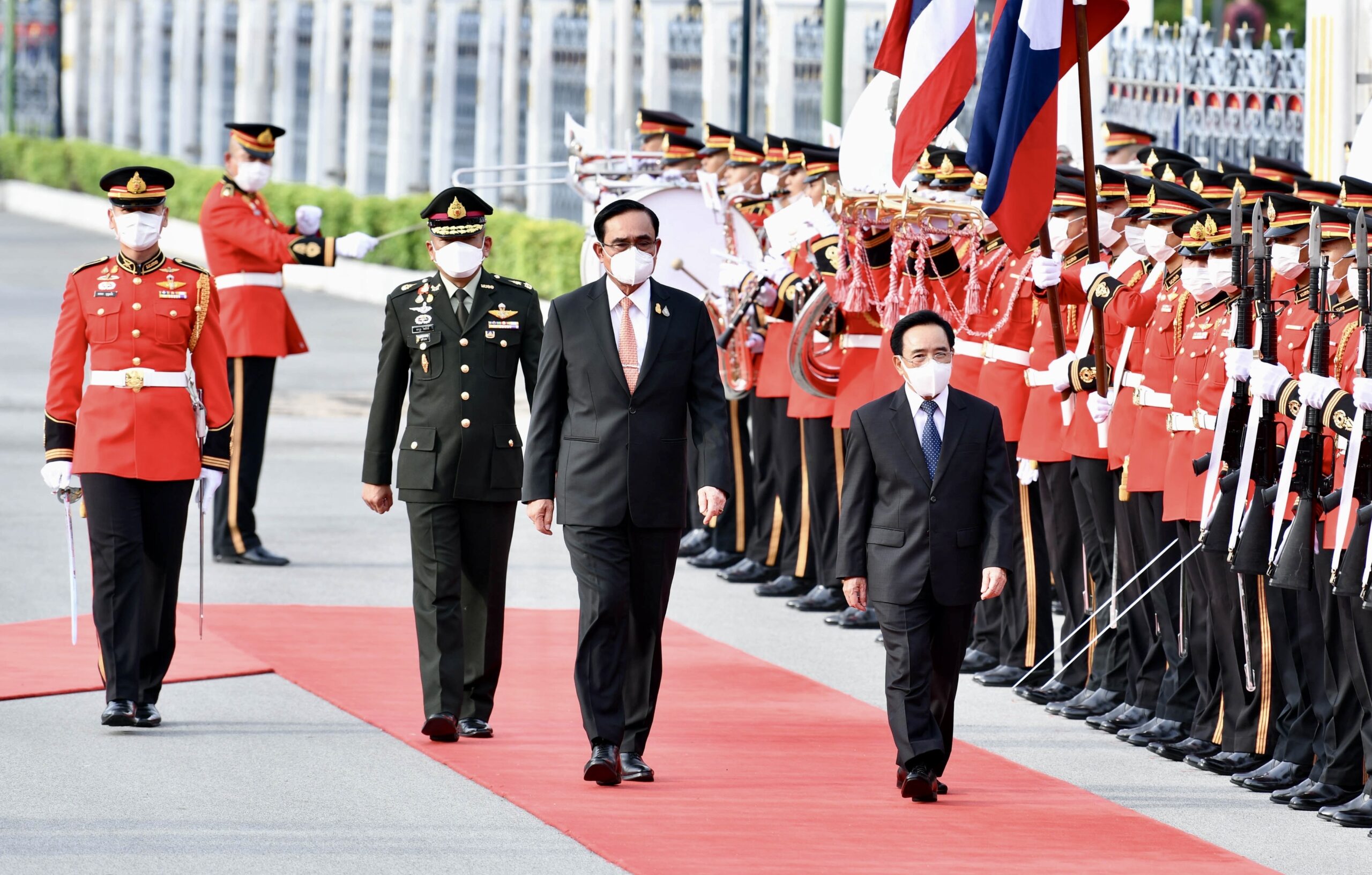 ประยุทธ์ ลงนามบันทึกความเข้าใจ ไทย-สปป.ลาว เชื่อมรถไฟจีน