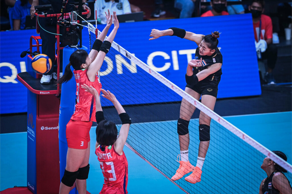 ทีมวอลเลย์บอลสาวไทย เจอ ญี่ปุ่น