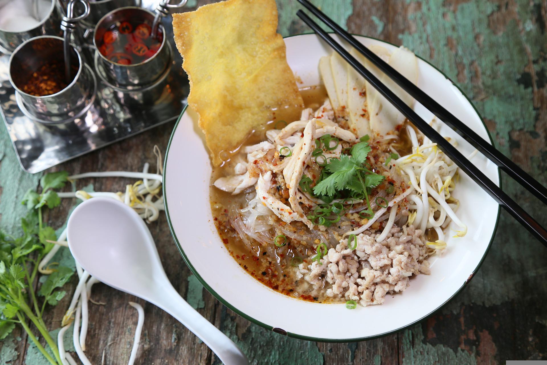 คนไทย 70% เครียดขึ้นจากวิกฤตค่าครองชีพ รายได้สวนทางรายจ่าย