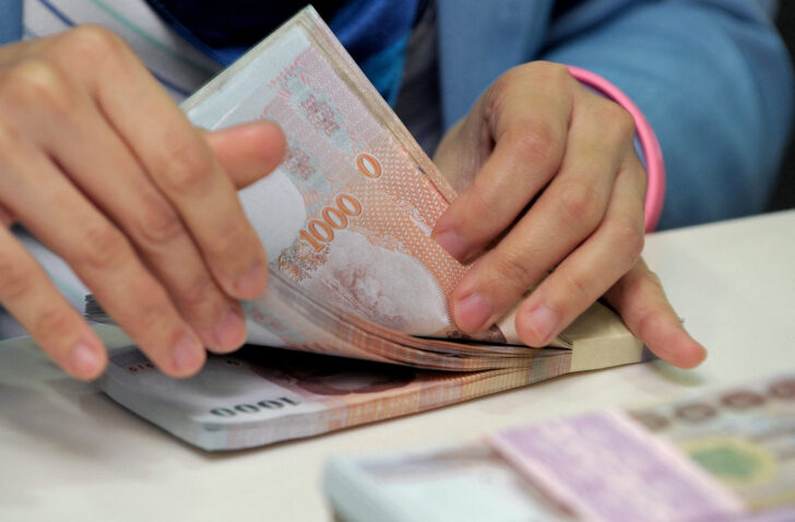 THAILAND-ECONOMY-FOREX ขึ้นดอกเบี้ย