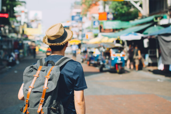 นักท่องเที่ยว-1 นักท่องเที่ยว