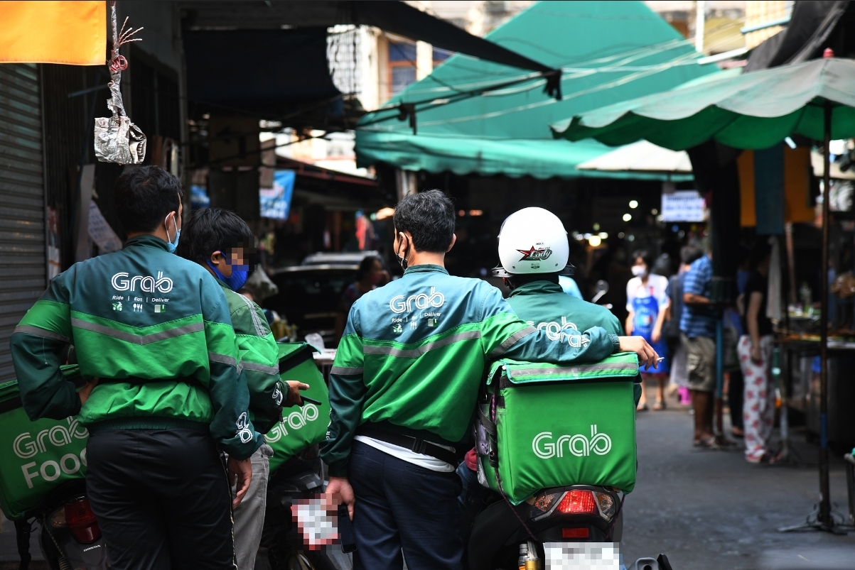 Grab เตรียมปลดพนักงาน ลดต้นทุน สู้ศึกธุรกิจเรียกรถ-ส่งอาหารครั้งใหม่