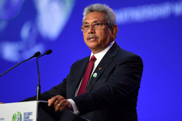 FILE PHOTO: Sri Lankan President Gotabaya Rajapaksa addresses UN Climate Change Conference กลุ่มสิทธิมนุษยชนเรียกร้องจับกุมอดีตประธานาธิบดีศรีลังกาในสิงคโปร์