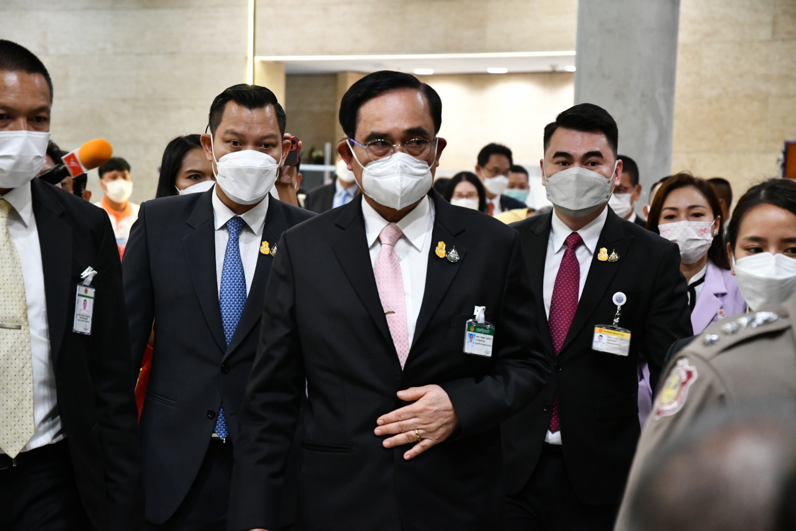 อภิปรายไม่ไว้วางใจ “ประยุทธ์” ไม่คิดปรับ ครม.