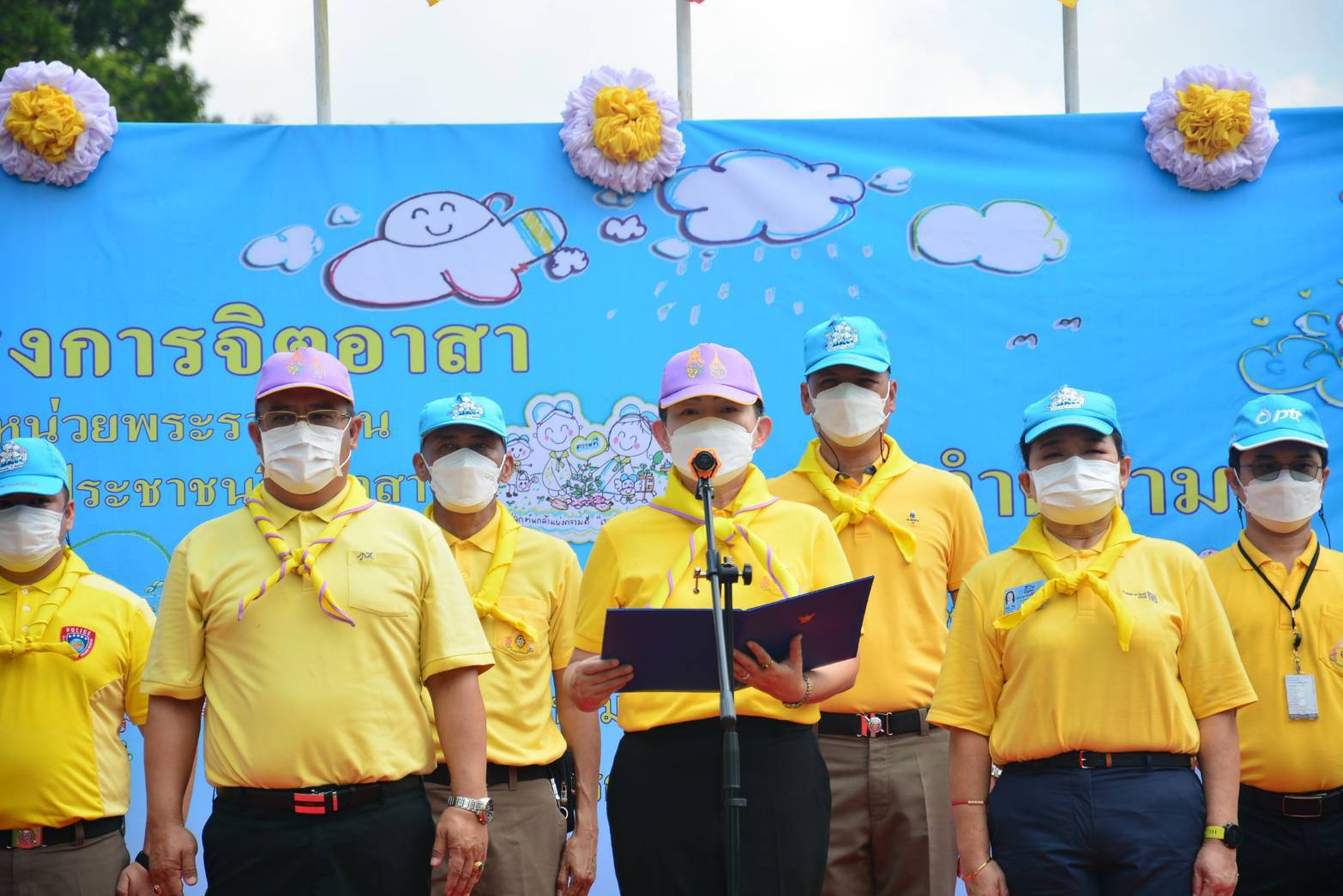 จตุจักรรวมพลังจิตอาสาปลูกต้นยางนาเฉลิมพระเกียรติเพิ่มพื้นที่สีเขียวสวนเบญจทัศ
