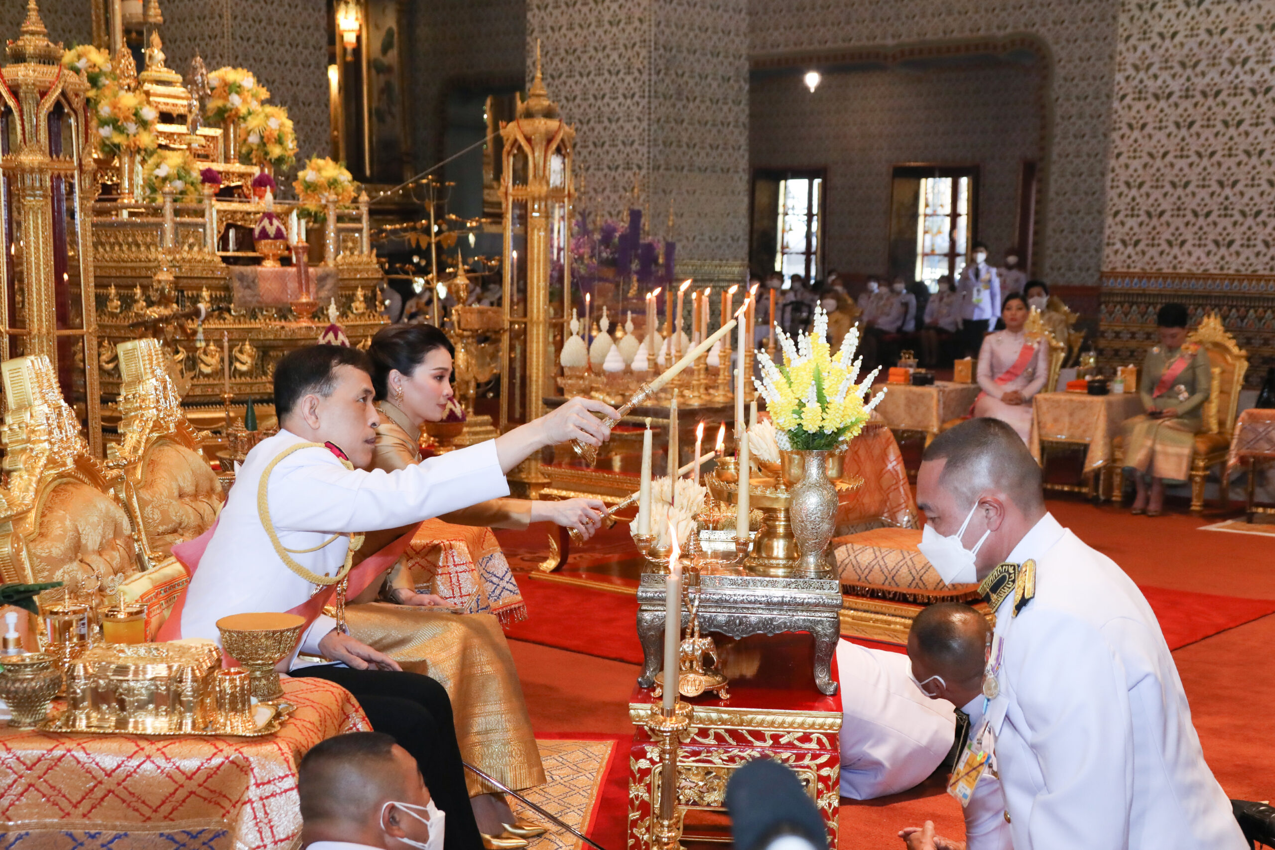ในหลวง พระราชินี