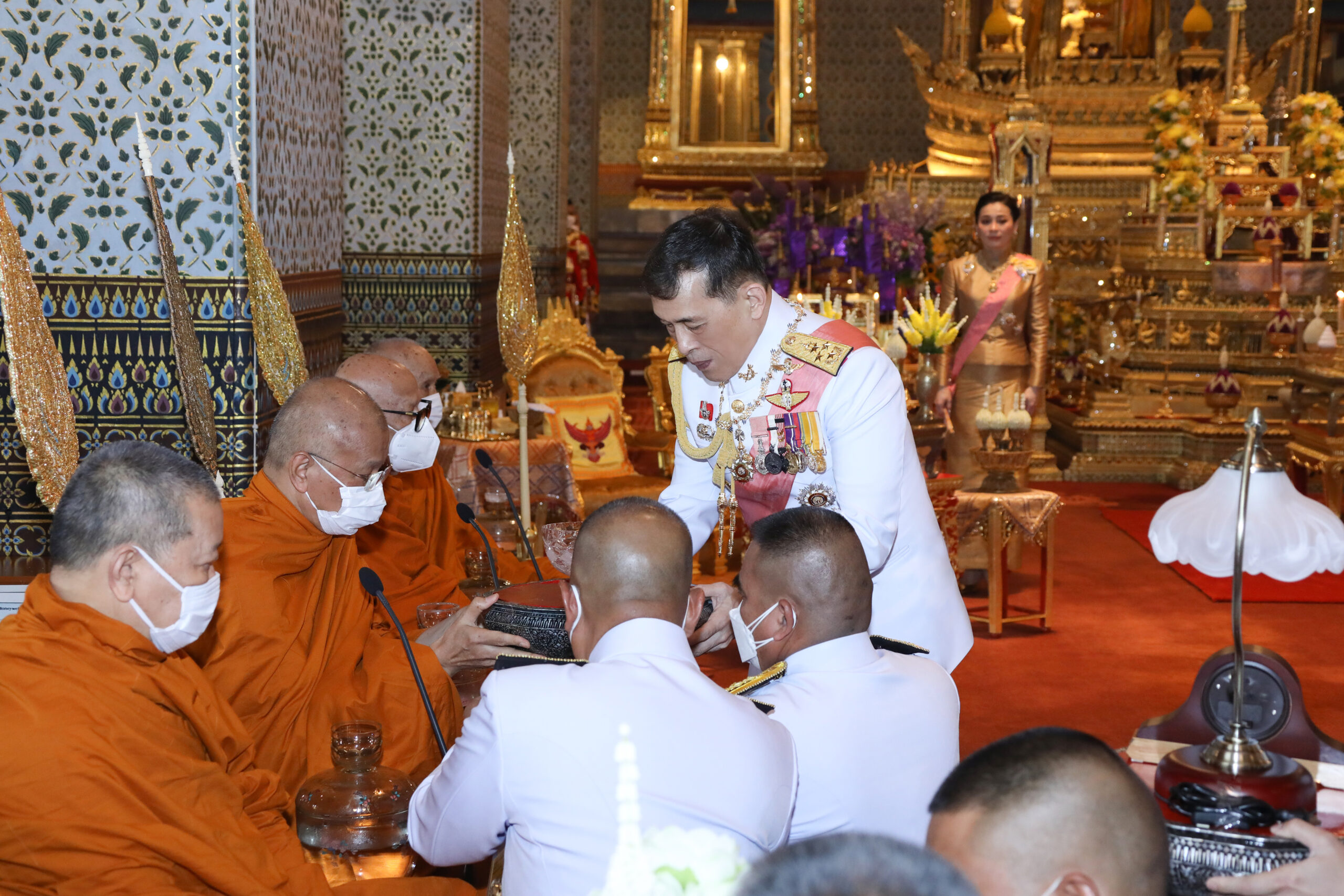 ในหลวง พระราชินี