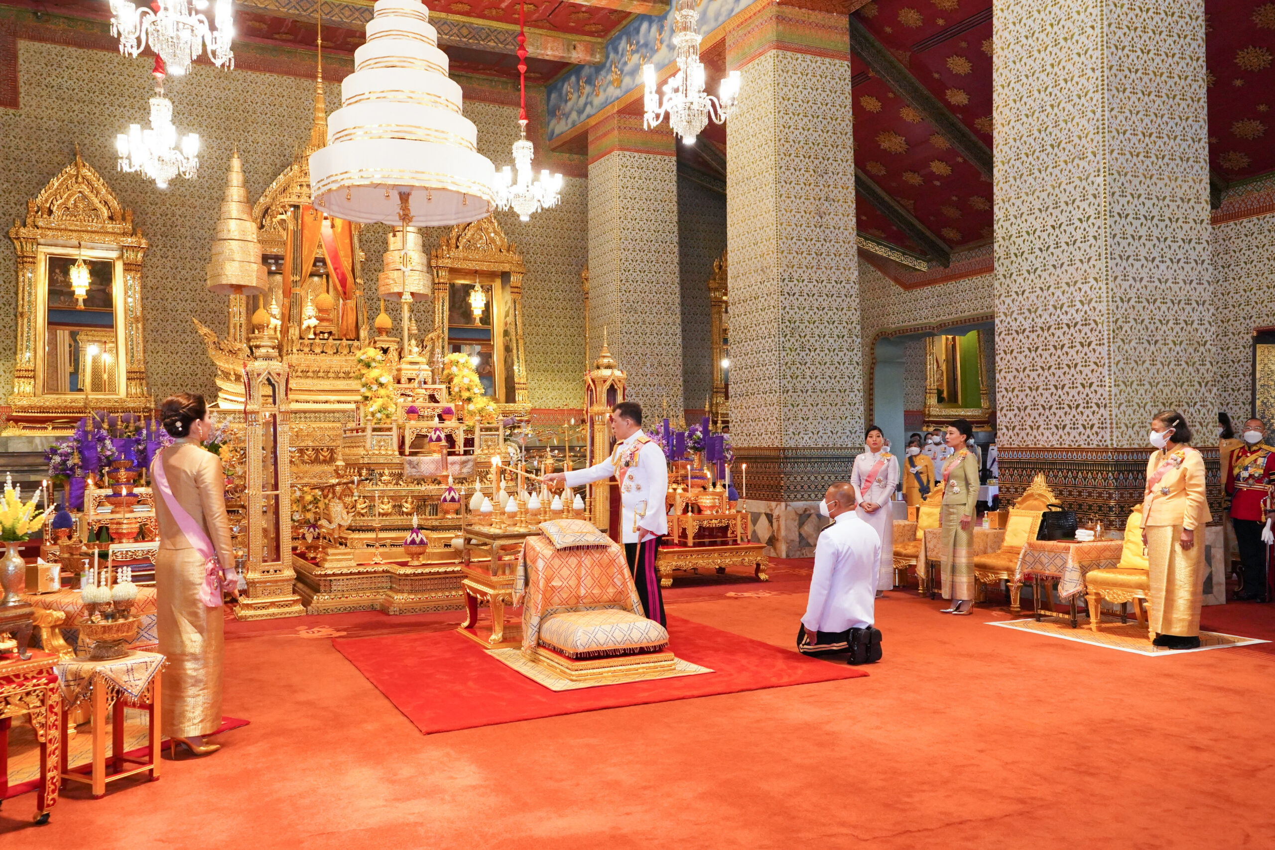 ในหลวง พระราชินี