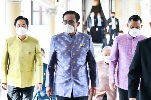 815586 จับตาวาระ ครม. แจกเงินพิเศษผู้สูงอายุ