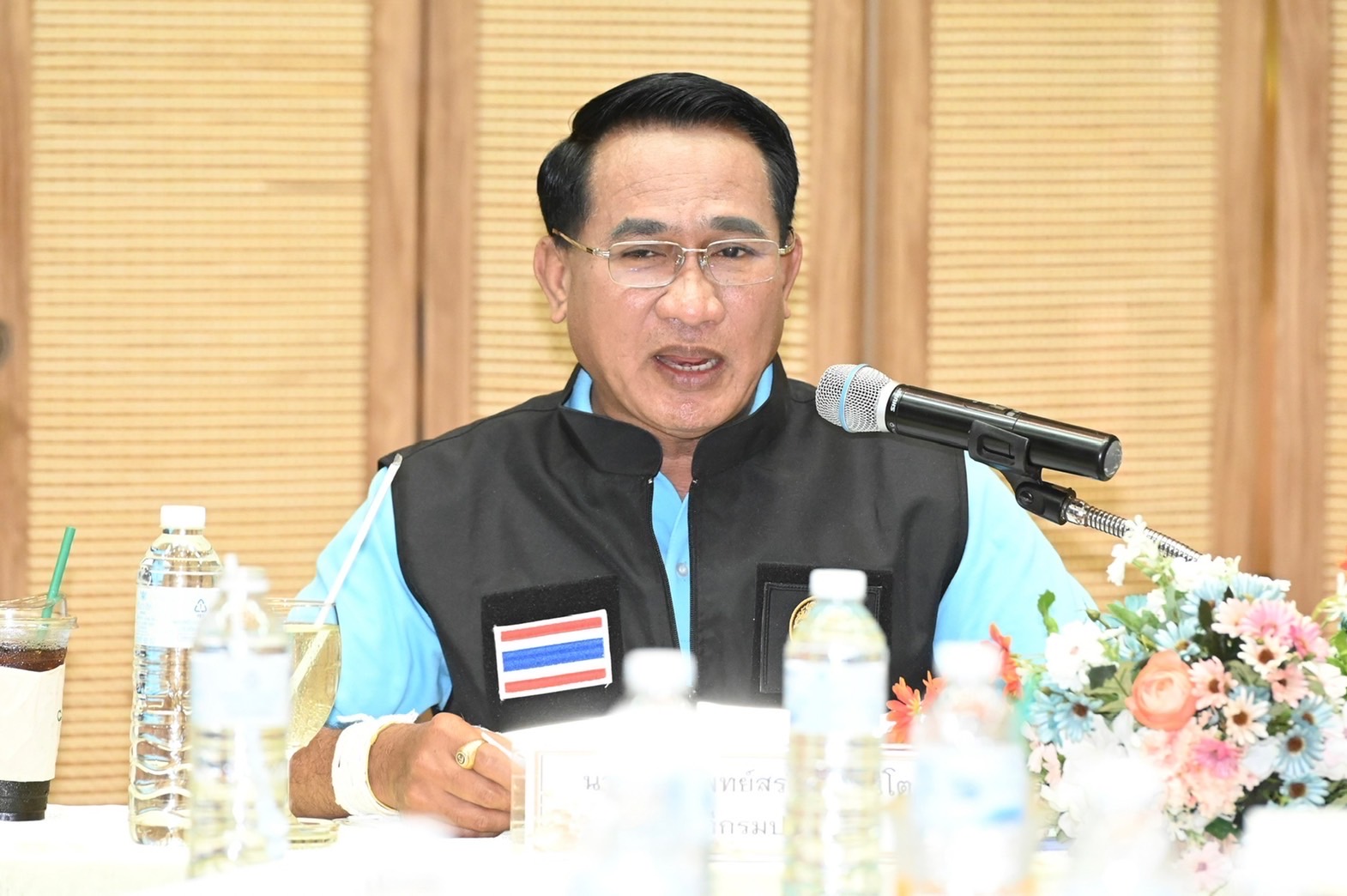 นายสัตวแพทย์ สรวิศ ธานีโต