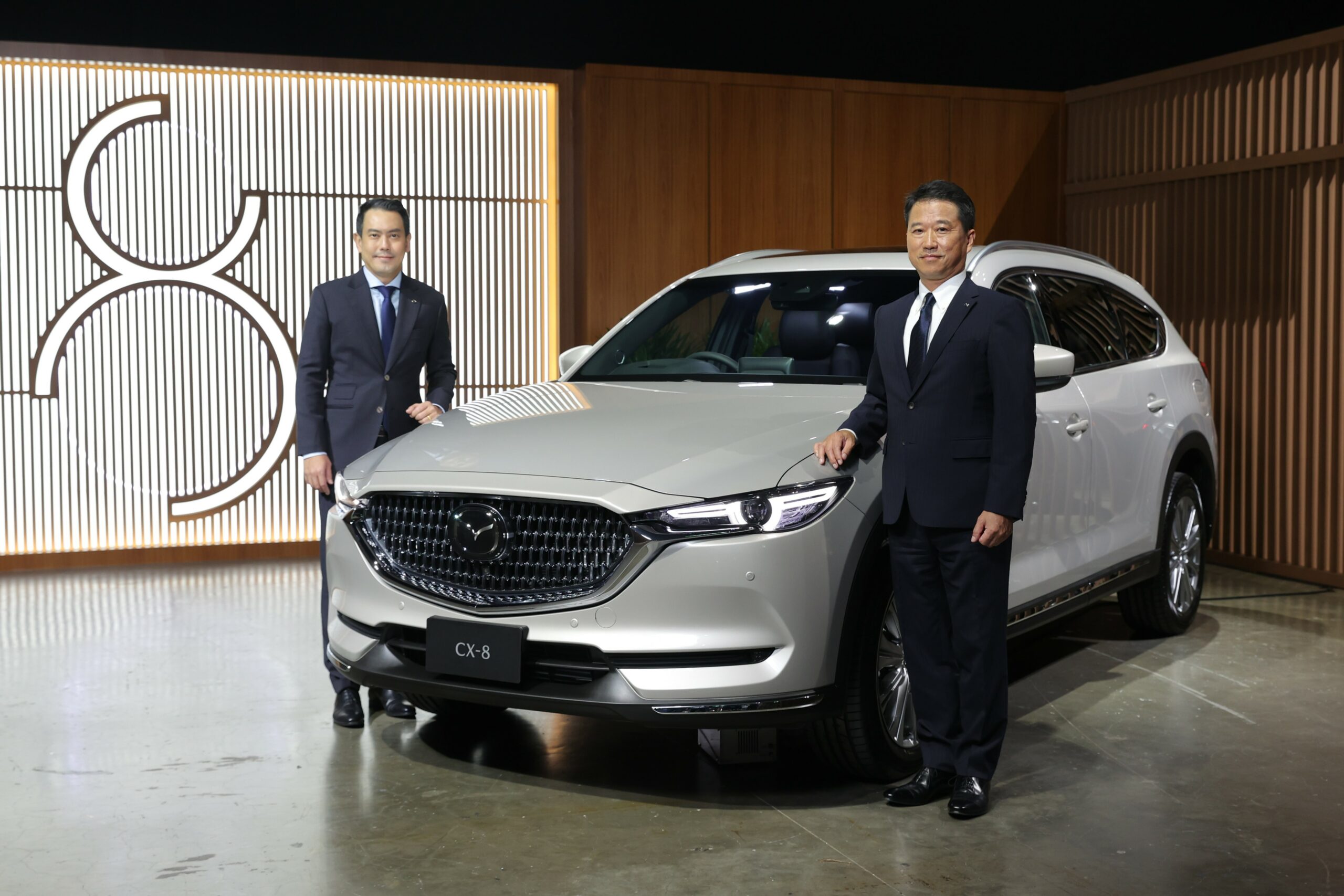 มาสด้าเปิดตัว  CX-8 ใหม่ เคาะราคาตัวท็อป 2.199 ล้านบาท