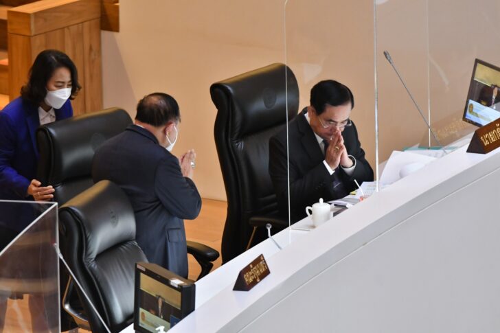 อภิปรายไม่ไว้วางใจ อภิปรายไม่ไว้วางใจ