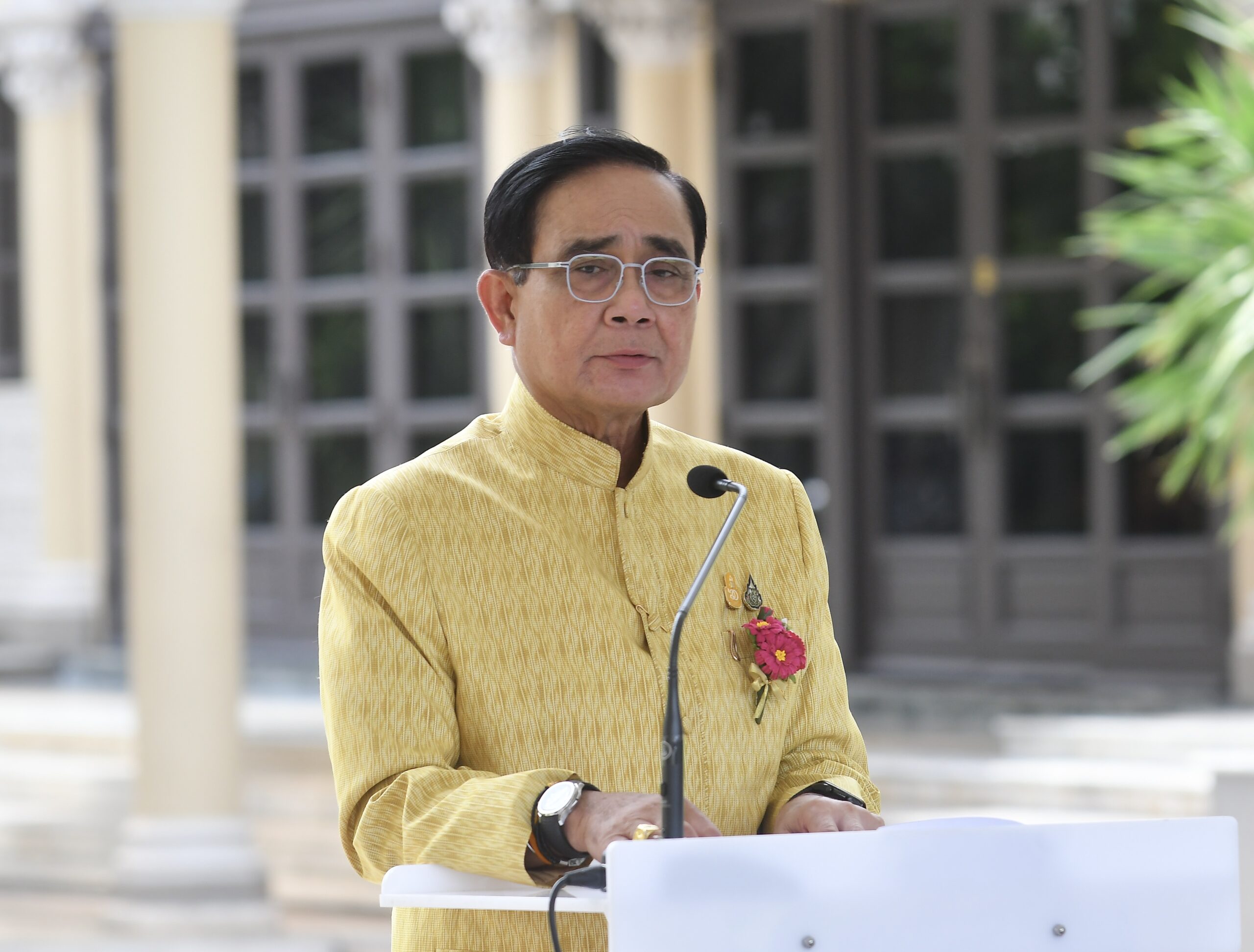 ประยุทธ์ สั่งรับมือผลกระทบวิกฤตอาหาร-พลังงาน-เศรษฐกิจ