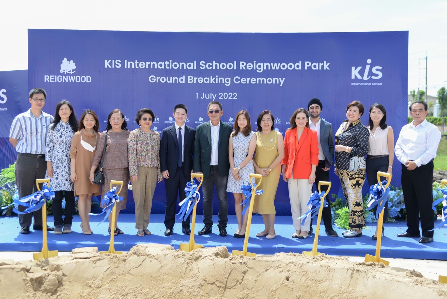 สองทายาทตระกูลรักตพงศ์ไพศาล วางศิลาฤกษ์ Reignwood Park