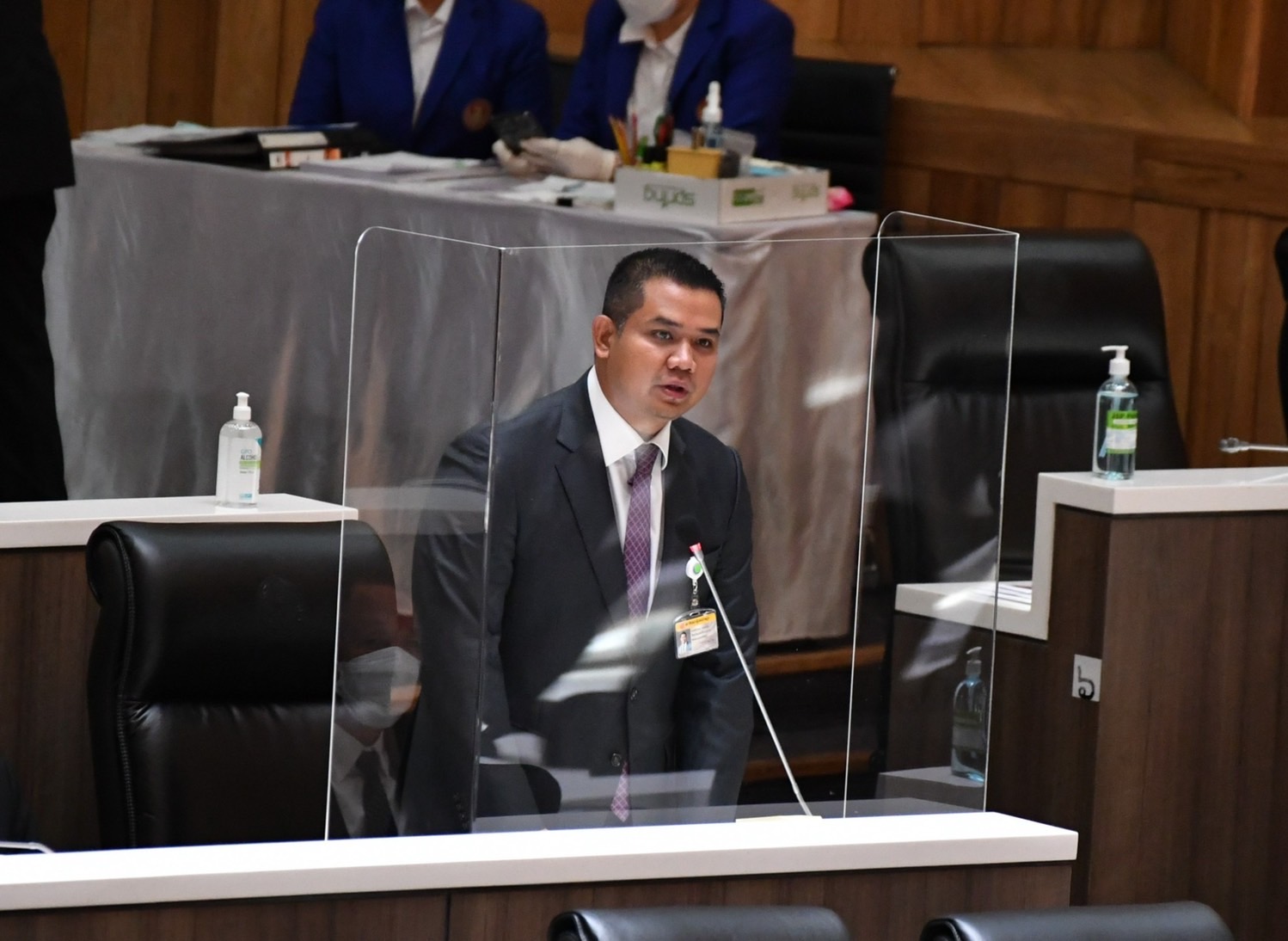 ส.ส.ประชาธิปัตย์ “ชัยชนะ” ปูด “เสี่ย จ.” ตั้งสโมสรฟุตบอลบังหน้า