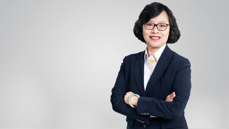 ชูศรี เกียรติขจรกุล
