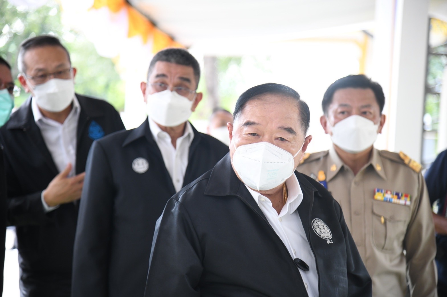 ประวิตรลงพื้นที่นิคมบางปูสั่งกรมชลฯ-กอนช.บูรณาการน้ำหลากปี’65