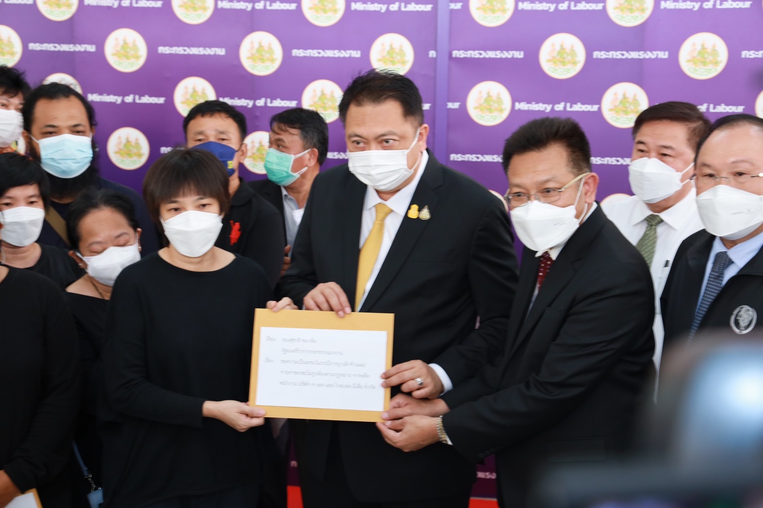 JSL ถูกเรียกพบใน 15 วัน เล็งยึดทรัพย์ 30 ล้าน หากเมินจ่ายชดเชยพนักงาน