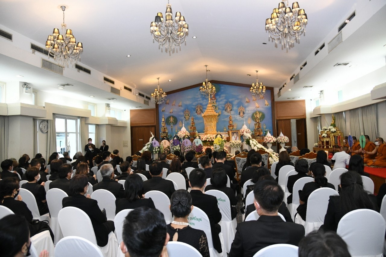 พระราชทานพระพิธีธรรมสวดพระอภิธรรม คุณหญิงนันทกา ปลัดกทม.หญิงคนแรก