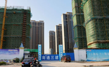 โครงการอสังหาริมทรัพย์จีน กำลังประสบปัญหายอดขายซบเซา