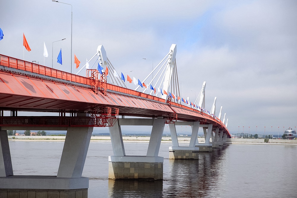 รัสเซีย จีน สะพาน ขนส่ง 