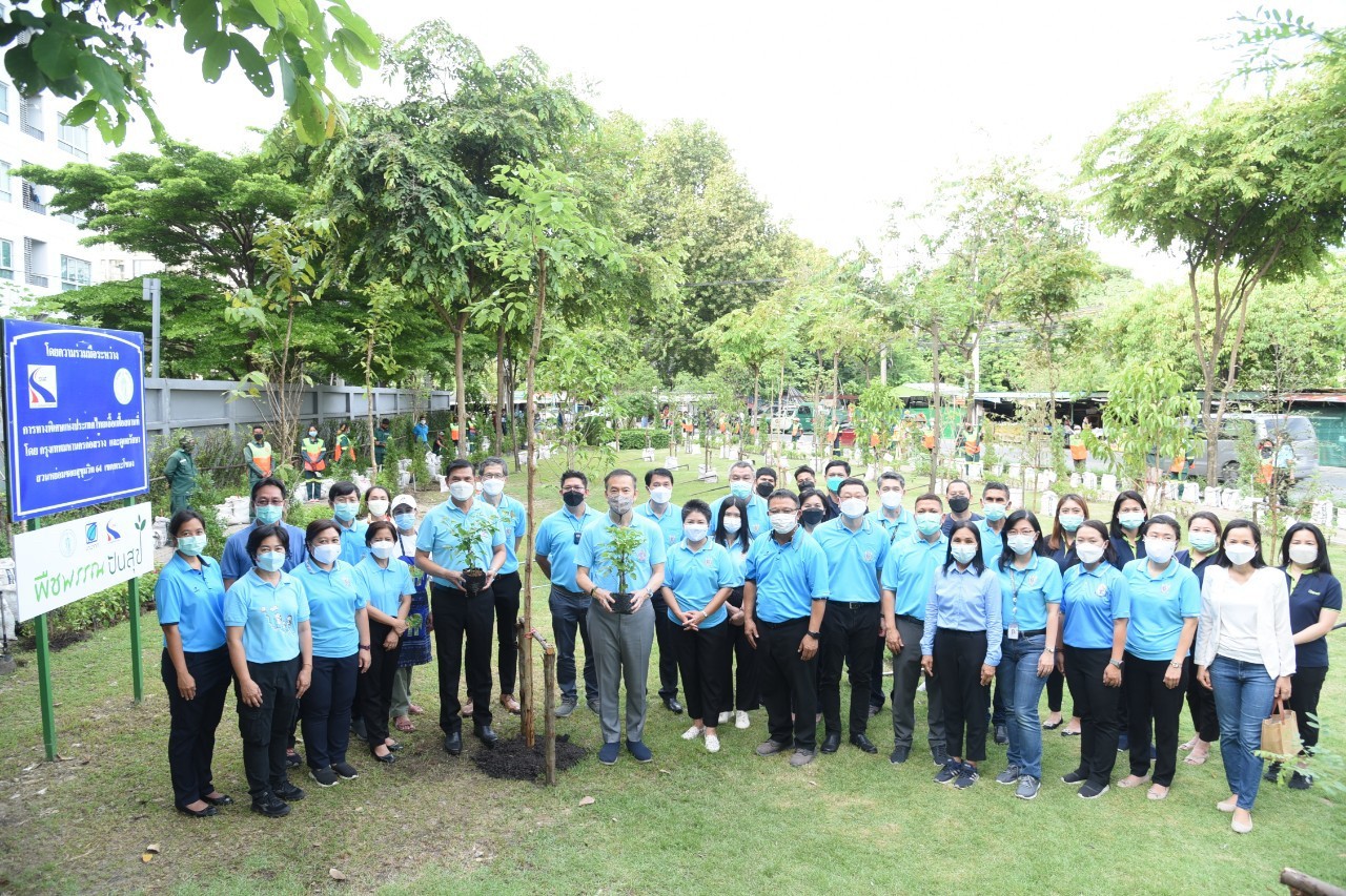 บางจากฯ ร่วม กทม. ปลูกพืชพรรณปันสุข เฉลิมพระเกียรติสมเด็จพระพันปีหลวง