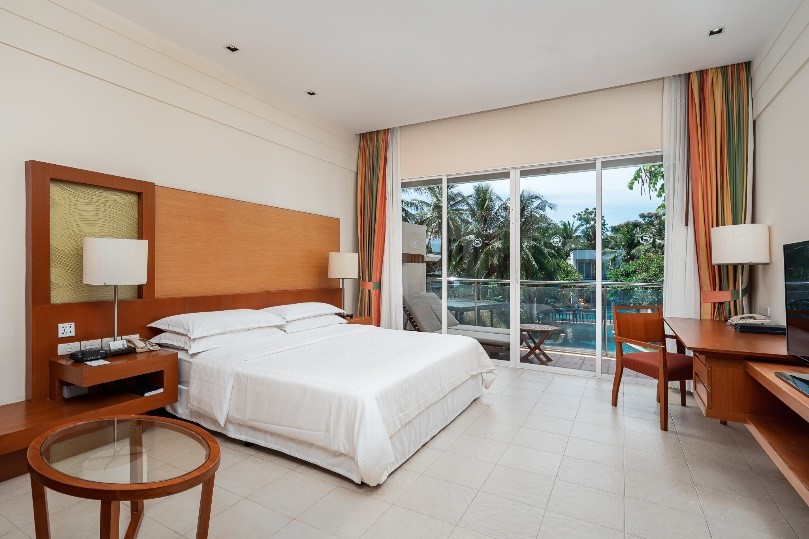 พบกับนักร้องชื่อดังของไทย เจ เจตริน เปิดการแสดงสดที่หัวหิน กับ Marriott Bonvoy Moments