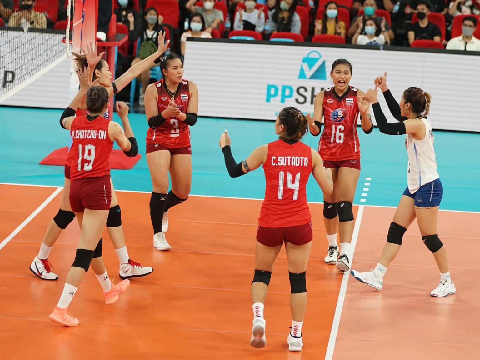 วอลเลย์บอลสาวไทย ต้านไม่อยู่ พ่าย จีน 2-3 เซต พลาดเข้าชิงเอวีซี คัพ