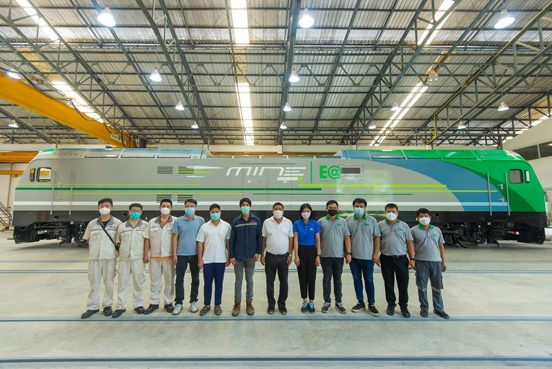 EA เผยหัวรถไฟ EV ถึงไทยแล้ว พร้อมทดสอบสับเปลี่ยนขบวนที่สถานีบางซื่อปีนี้