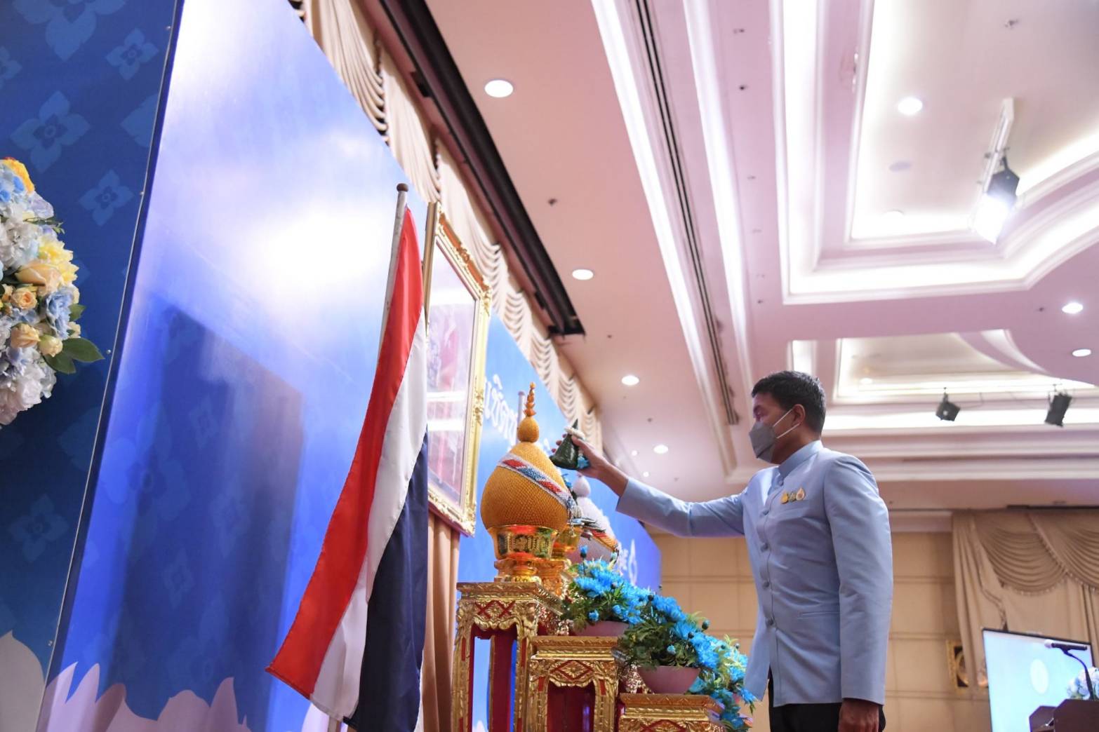ชัชชาติ