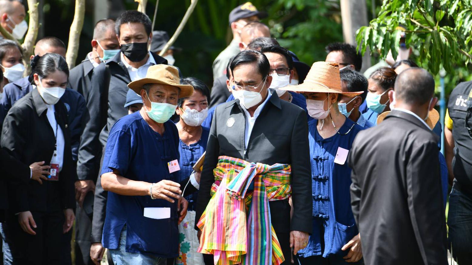 นายกฯ รักษาการ อีกข้อถกเถียงก่อน 24 สิงหา