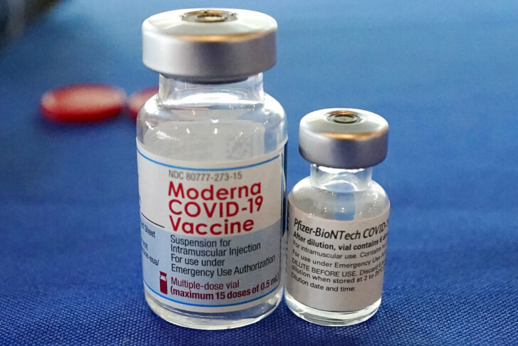 Virus Outbreak Vaccine Revenue โมเดอร์นา ฟ้อง ไฟเซอร์