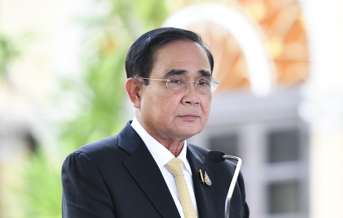 ประยุทธ์ ขีดเส้น 3 เดือน กวาดล้างปืนเถื่อน สั่งทุก สน.เข้มคลังอาวุธ
