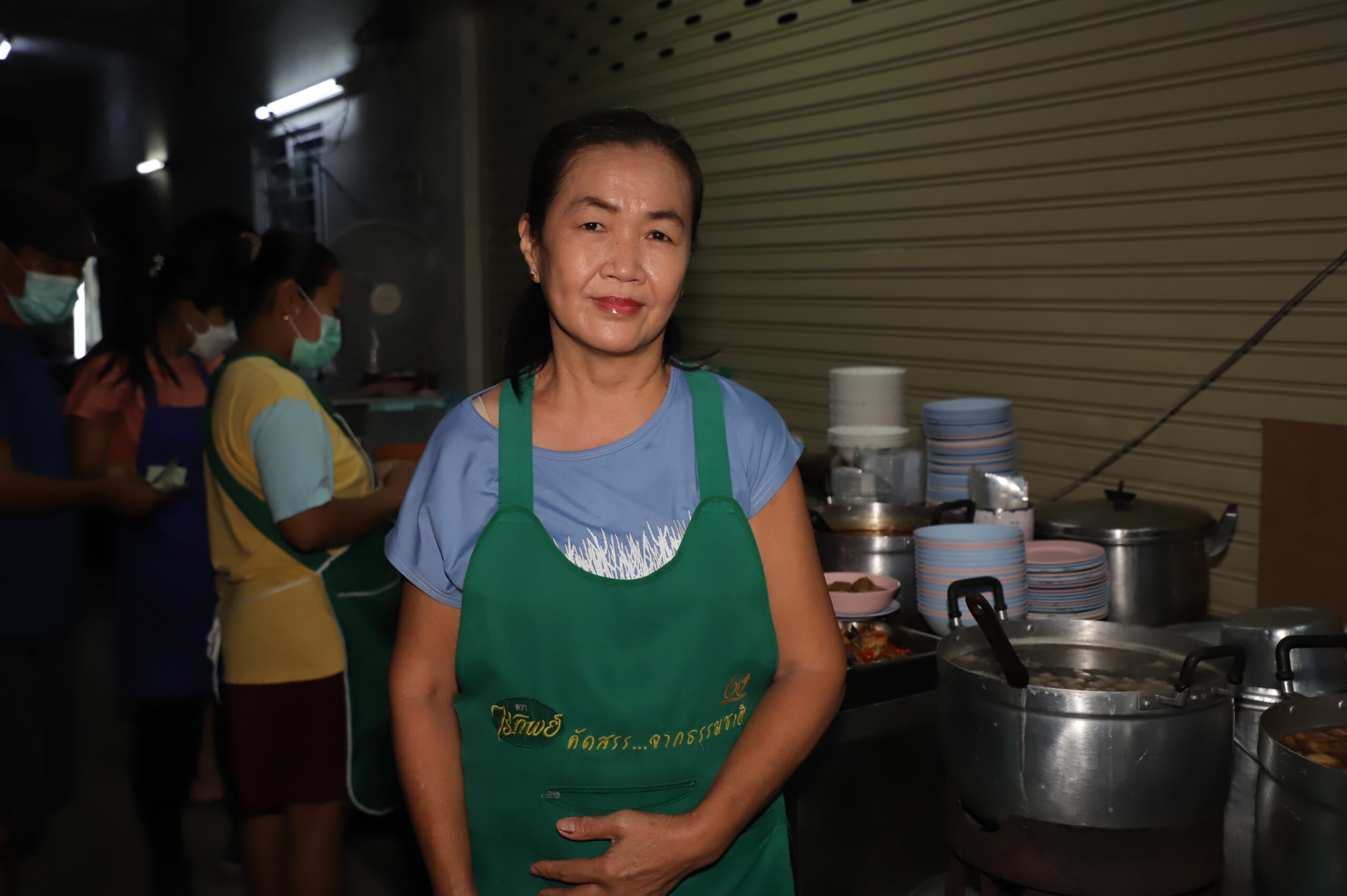 ร้านข้าวแกง 10 บาท มีอยู่จริงในยุคของแพง