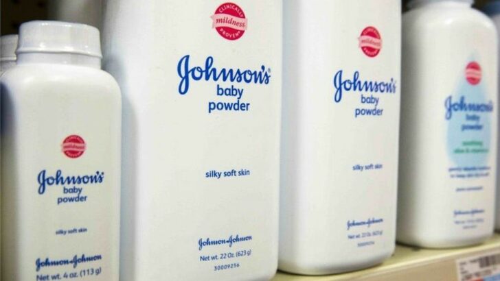 JOHNSON-JOHNSON-BABYPOWDER2 จอห์นสัน แอนด์ จอห์นสัน