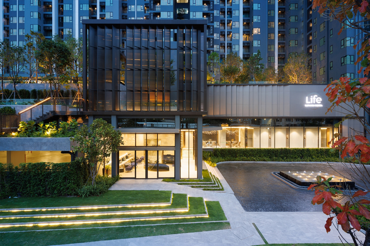 Life Sathorn Sierra