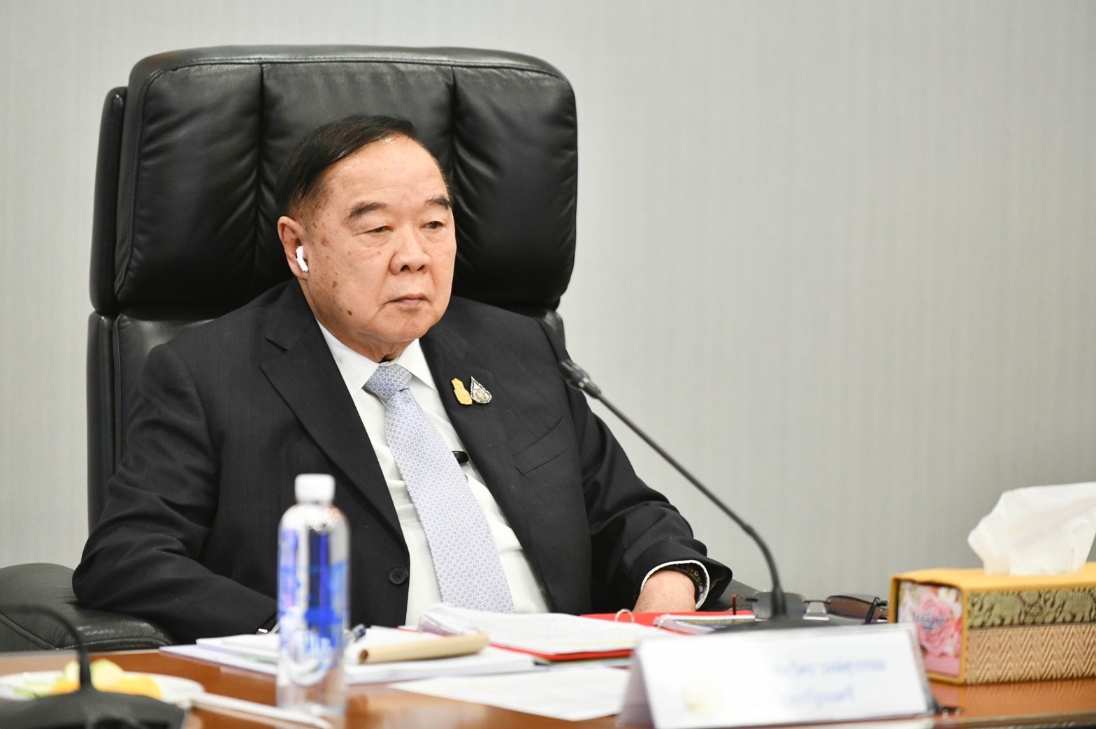 ประวิตร สั่งเร่งระบายน้ำเหนือลงทะเล รองรับฝนรอบใหม่ต้น ก.ย. นี้