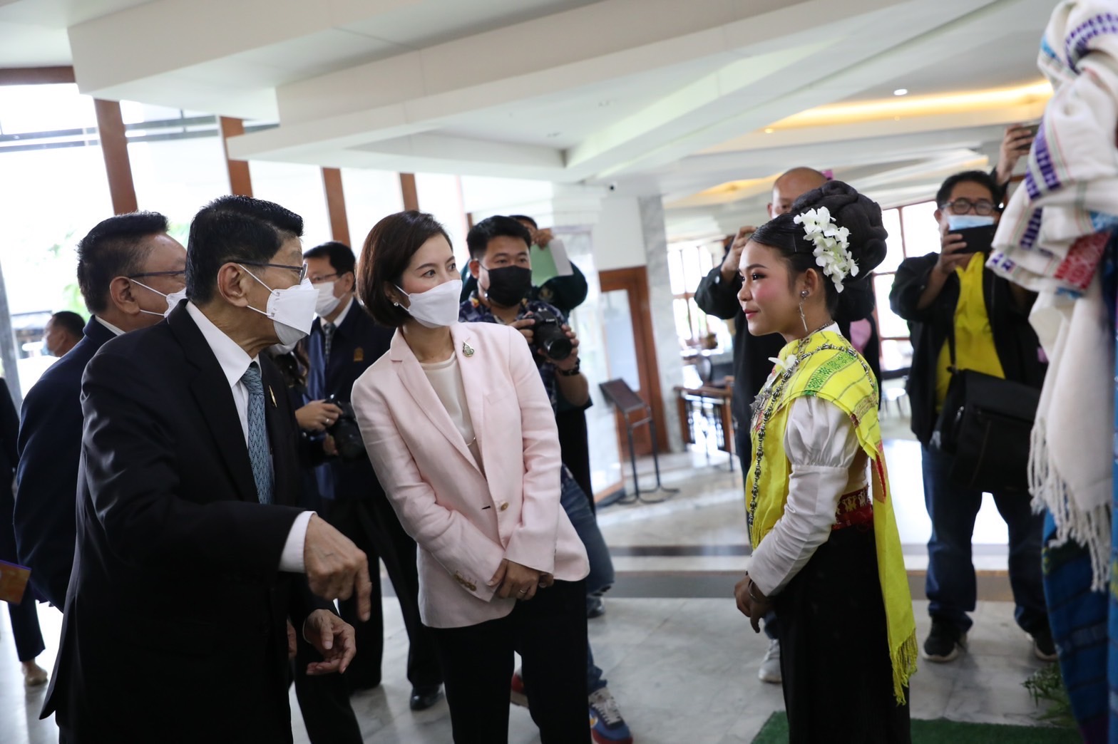 วิษณุ แนะโรงเรียนให้ความสำคัญวิชาประวัติศาสตร์