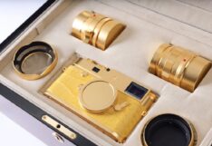 ล้องดิจิทัล Leica M 10-P ชุบทองคำ หุ้มด้วยหนังจระเข้สีเหลือง